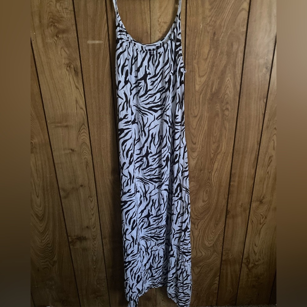 Long zebra print casual dress/swimsuit cover up